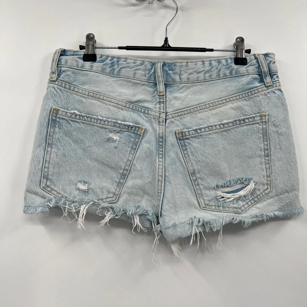 Free People We The Free Distressed Denim Shorts Light Wash Blue 27 Button Fly‎